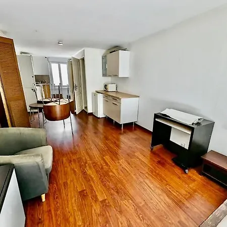 Grand - Proche Hyper Centre - Calme & Equipe Apartment